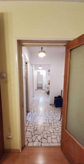 Iancului- Mega Image- metrou 2 min